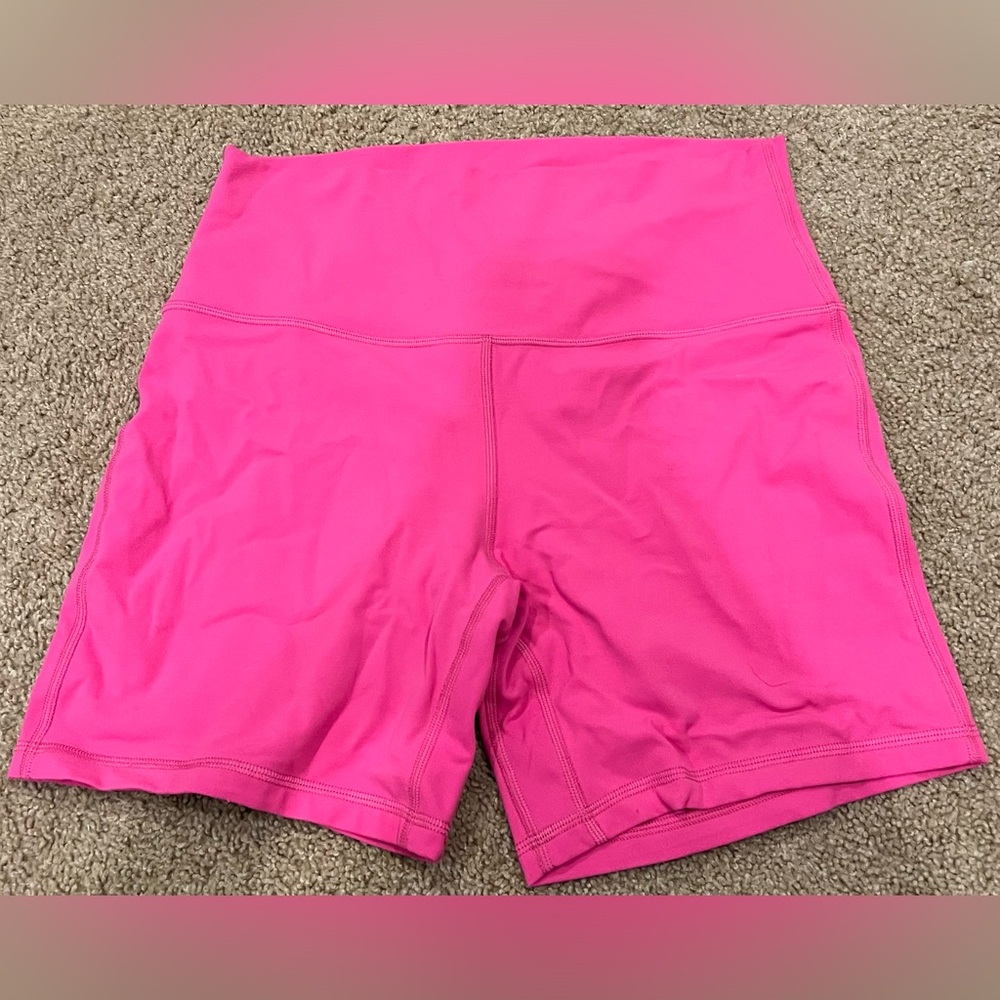 Lululemon align 6” short